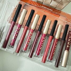 Lip Gloss Set+ crayon , all for $15